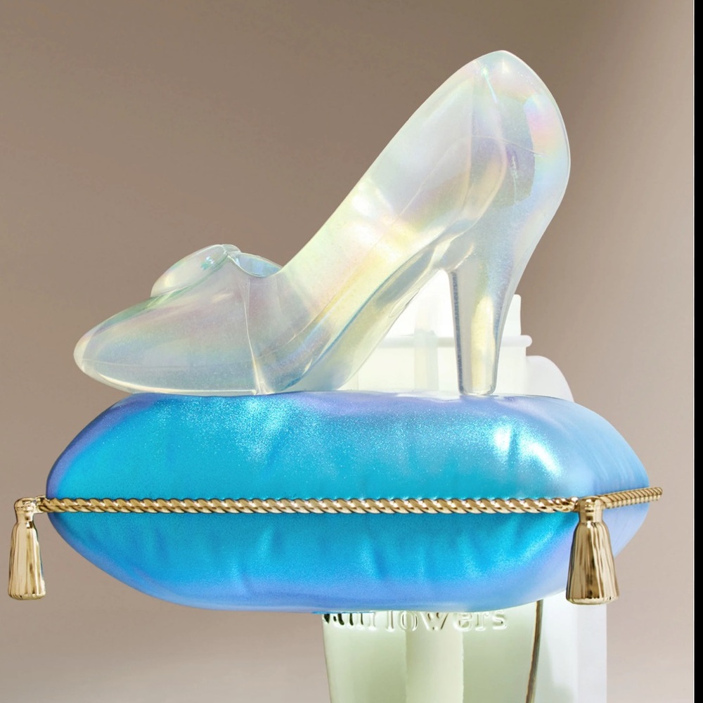 Bath & Body Works Iridescent Glass Slipper on Blue Pillow
